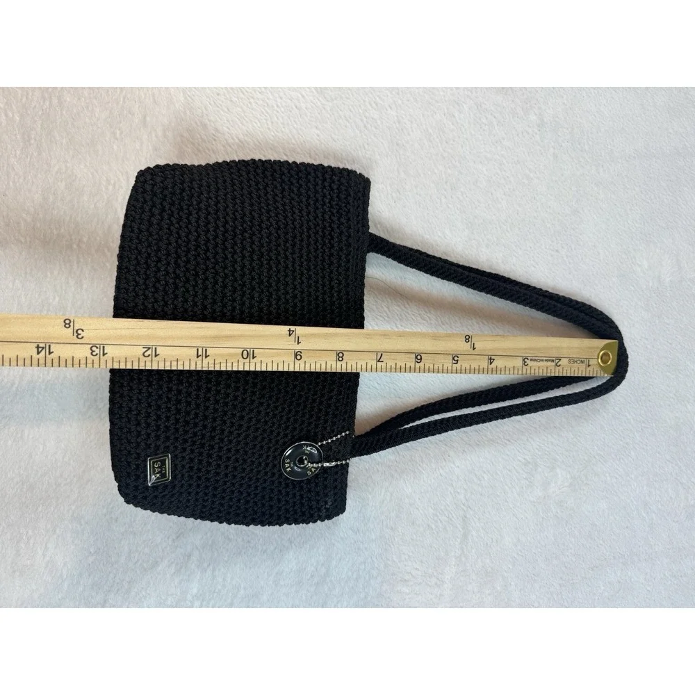 The Sak Crochet hand Bag Black Small 2 Strap Handles Zip Purse Charm‎ Logo 6x8